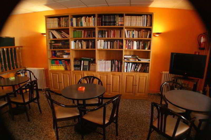 Hotel Yomo Petit Paris Encamp Restaurante foto