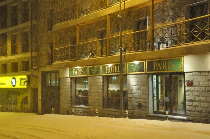 Hotel Yomo Petit Paris Encamp Exterior foto